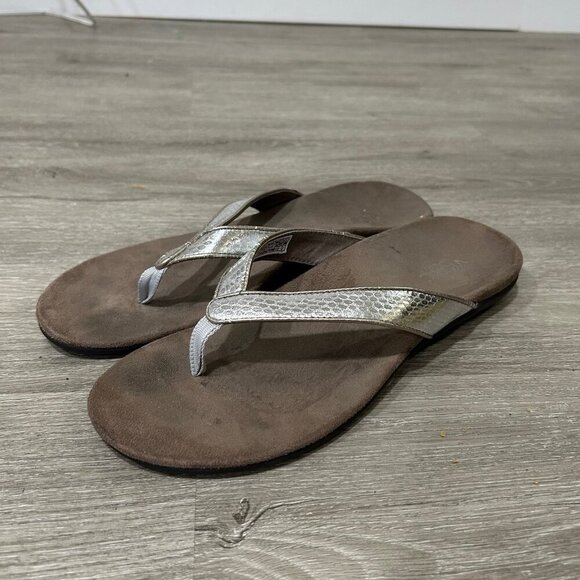 Vionic Women’s Dillon Tile Toe Post Metallic Silver Sandals Flip Flops Size 11 - Picture 1 of 6